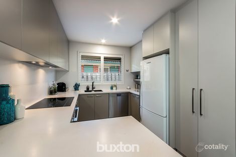 Property photo of 15 Lino Court Whittington VIC 3219