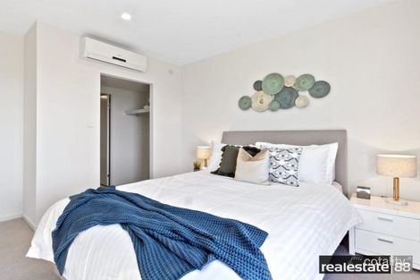 Property photo of 2805/63 Adelaide Terrace East Perth WA 6004