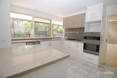 Property photo of 8 View Mount Court Eltham VIC 3095