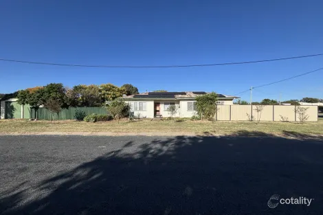 Property photo of 2 Vowles Street Dalby QLD 4405