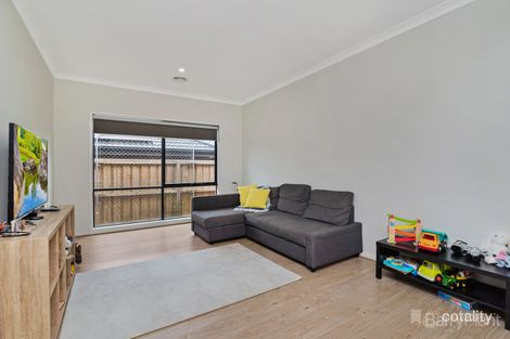 Property photo of 5 Periwinkle Crescent Wallan VIC 3756