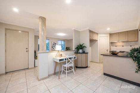 Property photo of 4/1 Havenvale Crescent Dianella WA 6059