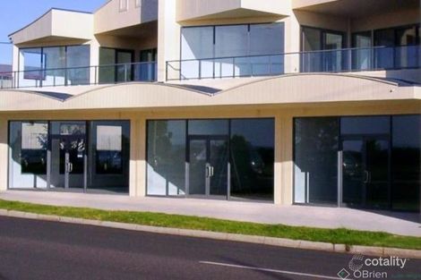 2/107 Marine Pde, San Remo, VIC 3925