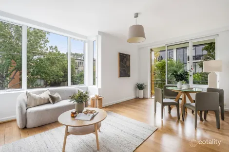 3/2 Rae Ct, Prahran, VIC 3181