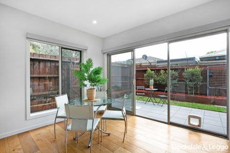Property photo of 3/30 McMahon Road Reservoir VIC 3073