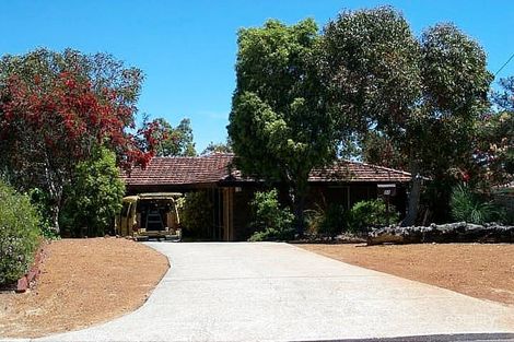Property photo of 31 Plover Drive Yangebup WA 6164
