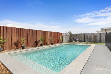 Property photo of 37 Meredith Crescent Baringa QLD 4551
