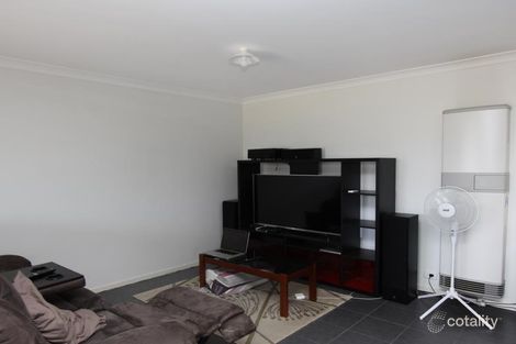 Property photo of 7 Tussock Link Wyndham Vale VIC 3024