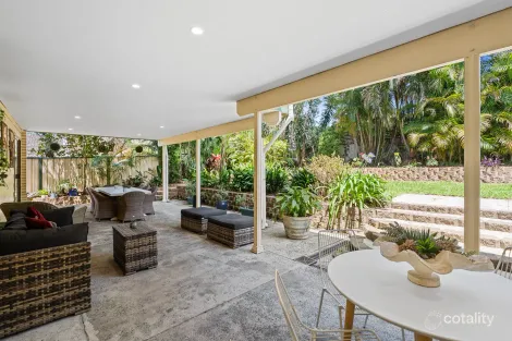 Property photo of 8 Althea Place Point Clare NSW 2250