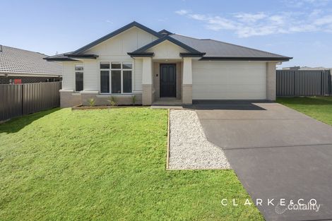 Property photo of 19 Oak Street Cliftleigh NSW 2321