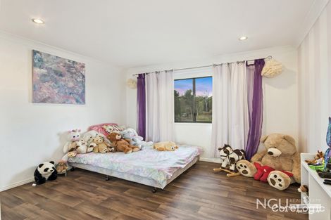 Property photo of 22 Waterlilly Drive Karalee QLD 4306
