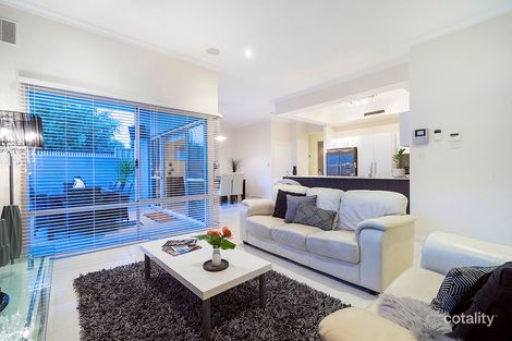 203b Burniston St, Scarborough, WA 6019