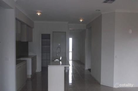 Property photo of 48 Baronial Way Craigieburn VIC 3064