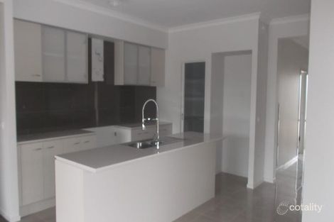 Property photo of 48 Baronial Way Craigieburn VIC 3064