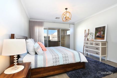 Property photo of 7 Devonshire Link North Coogee WA 6163