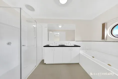 Property photo of 25 Mat Rush Avenue Bundoora VIC 3083