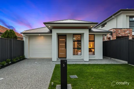 5 Grampian St, Woodville South, SA 5011