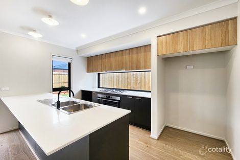 Property photo of 42 Yering Street Mount Duneed VIC 3217