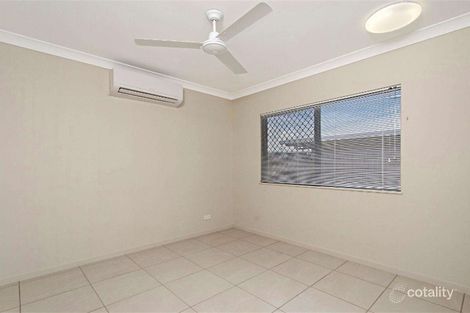 Property photo of 33 Hodkinson Street Redlynch QLD 4870