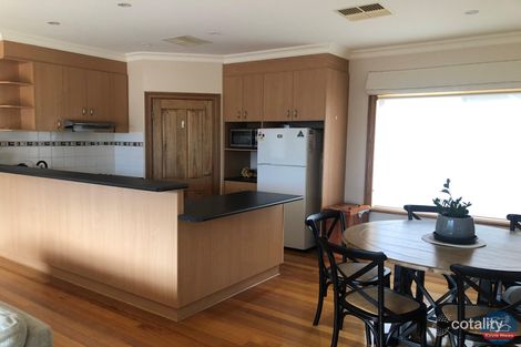 Property photo of 1/21 Menzies Crescent Shepparton VIC 3630