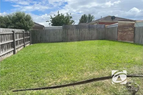 Property photo of 18 Hancock Drive Berwick VIC 3806