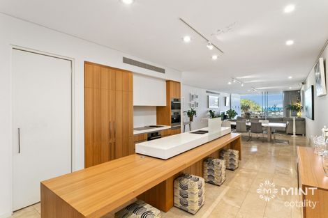 Property photo of 11 Leighton Beach Boulevard North Fremantle WA 6159