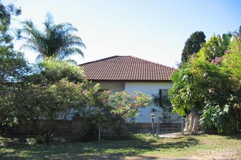 41 Taylor St, Woy Woy Bay, NSW 2256