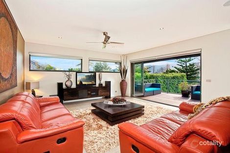 Property photo of 8 Gorrell Crescent Mangerton NSW 2500