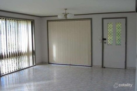 Property photo of 2 Ash Close Bossley Park NSW 2176