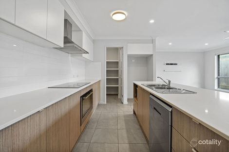 Property photo of 64 Hyland Circuit Flagstone QLD 4280