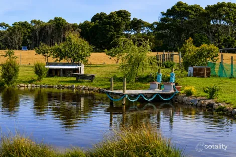 23 Skyline Dr, Naracoopa, TAS 7256