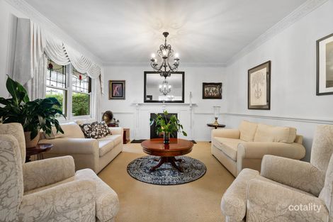 Property photo of 5 Gibson Street Box Hill South VIC 3128