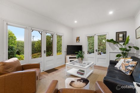 Property photo of 5 Gibson Street Box Hill South VIC 3128