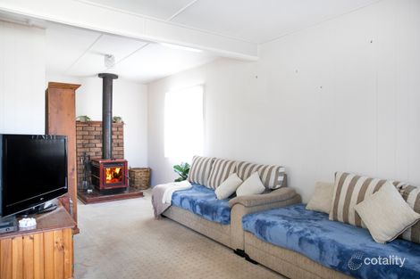 Property photo of 10 Rackham Crescent Burrill Lake NSW 2539