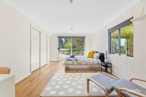 Property photo of 9 Thomson Parade Dalmeny NSW 2546