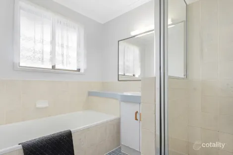 Property photo of 15 Matthew Drive Urangan QLD 4655