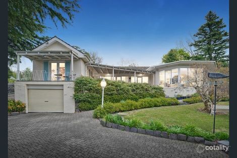 69 Victoria Rd, Chirnside Park, VIC 3116