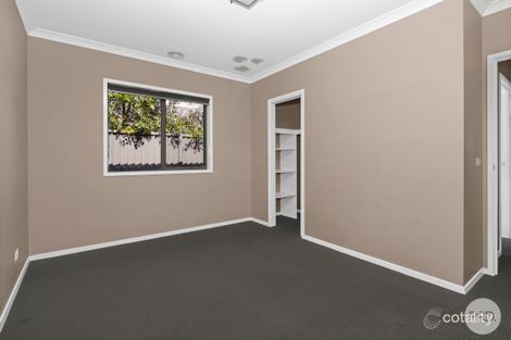 5 Mctaggart St, Lucas, VIC 3350