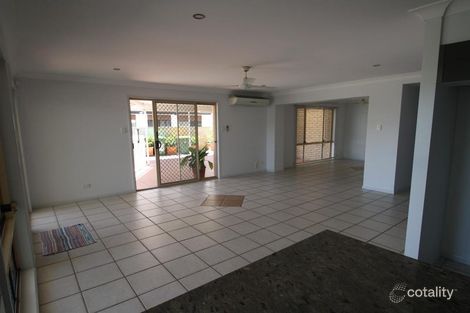 Property photo of 19 Cessnock Close Mermaid Waters QLD 4218