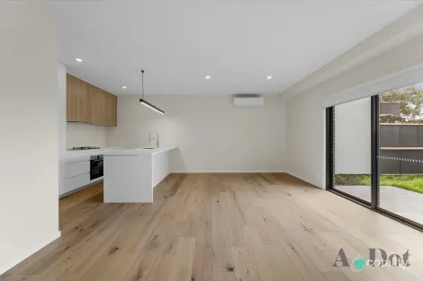 Property photo of 20 Bonnie Crescent Keysborough VIC 3173
