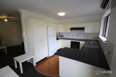 Property photo of 4/32 Mitre Street St Lucia QLD 4067