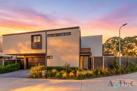 Property photo of 20 Bonnie Crescent Keysborough VIC 3173