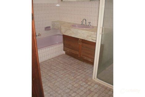 Property photo of 8 Zeewyck Court Mahomets Flats WA 6530