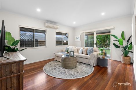 Property photo of 7 School Lane Manly QLD 4179