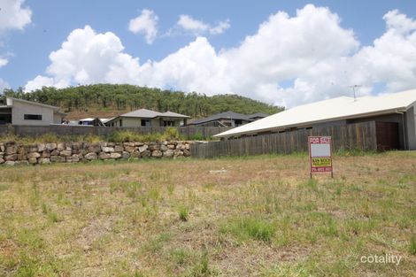 34 Geoff Wilson Dr, Norman Gardens, QLD 4701