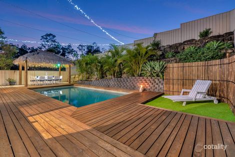 Property photo of 17 Caragh Crescent Oxenford QLD 4210