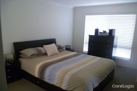 Property photo of 12 Rammer Way Cranbourne East VIC 3977