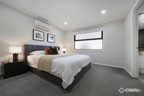Property photo of 3/12 Cleek Avenue Oakleigh South VIC 3167