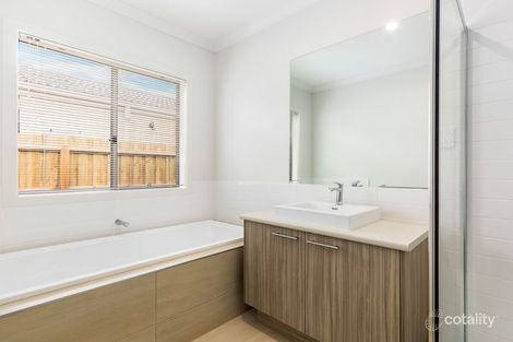 Property photo of 325 Charlemont Road Armstrong Creek VIC 3217