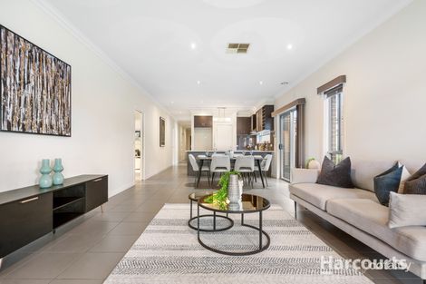 Property photo of 7 Lambertia Loop Caroline Springs VIC 3023